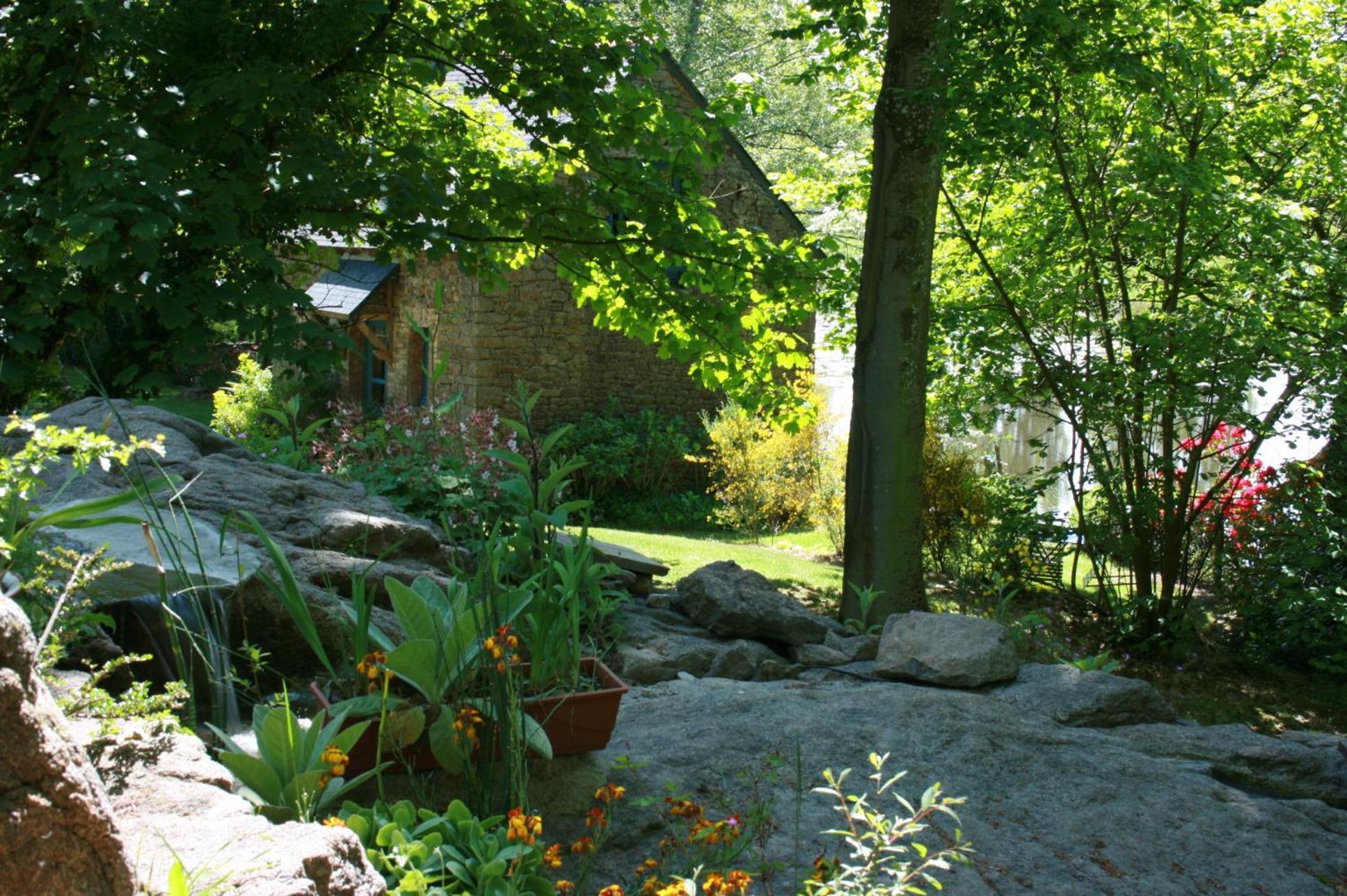 Bed and Breakfast Au Pont Ricoul Saint-Pierre-de-Plesguen Екстер'єр фото