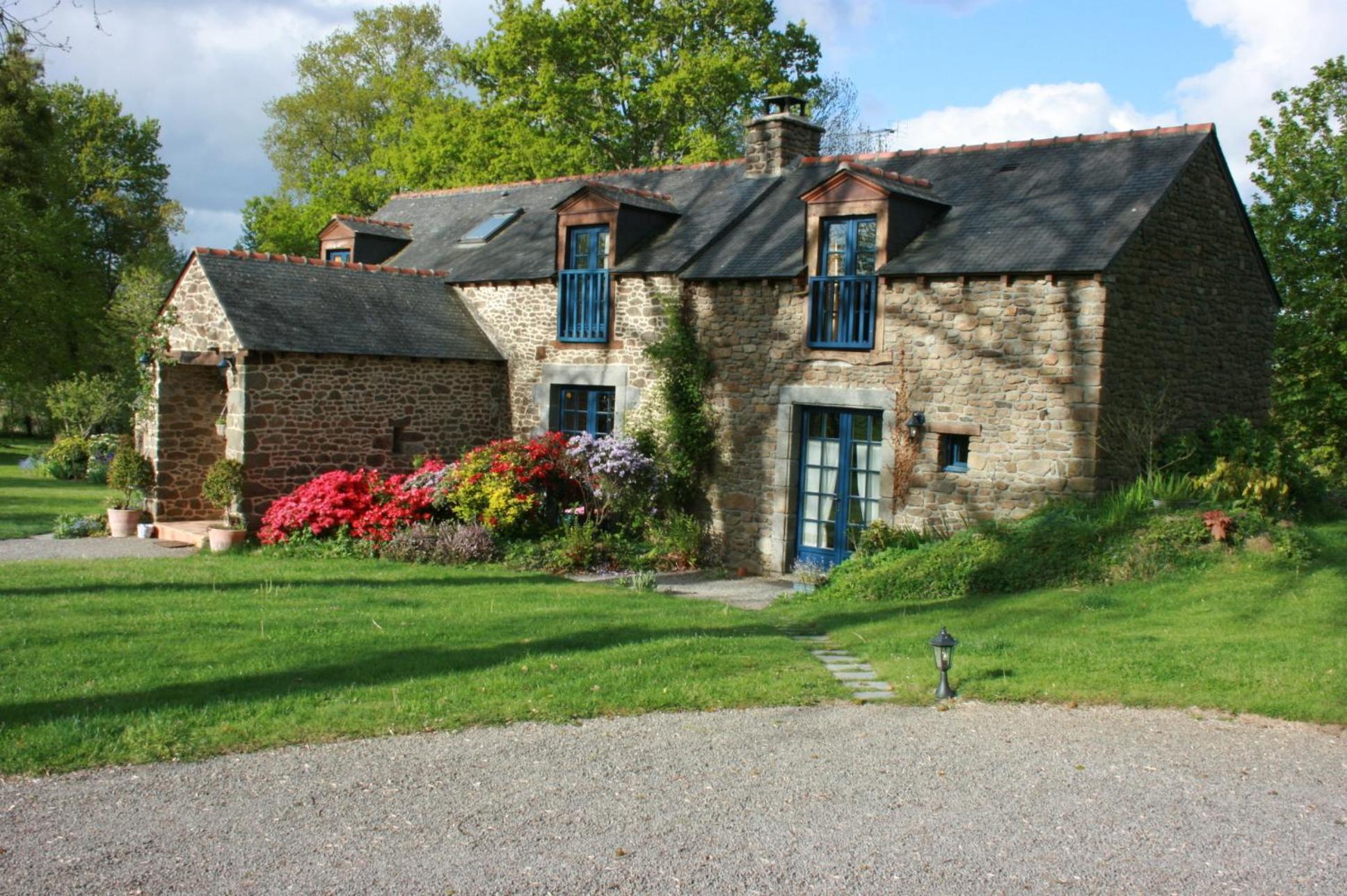Bed and Breakfast Au Pont Ricoul Saint-Pierre-de-Plesguen Екстер'єр фото